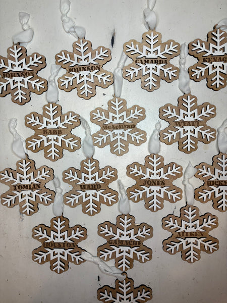 Personalized snowflake ornament
