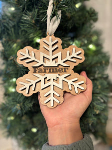 Personalized snowflake ornament