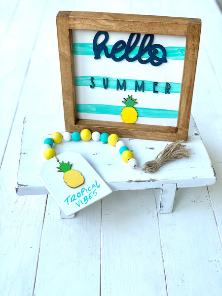 Hello Summer sign