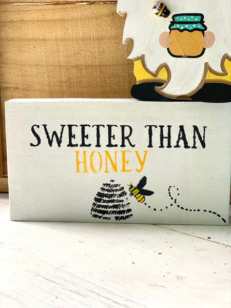 Honey Bee Décor