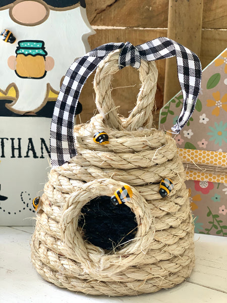 Honey Bee Décor